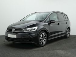 Deep black Gebraucht 2024 VW Touran Highline Van / Kleinbus | 36.950 € (Teuer)