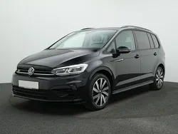 Deep black Gebraucht 2024 VW Touran Highline Van / Kleinbus | 38.949 € (Teuer)