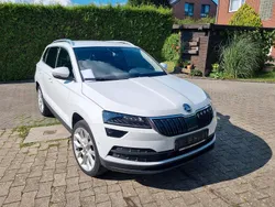 Weiß Gebraucht 2017 Skoda Karoq Style SUV | 19.150 € (Etwas zu teuer)