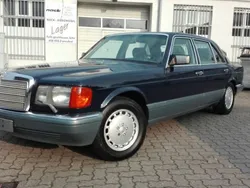 Blau Gebraucht 1987 Mercedes 560 Limousine | 18.900 €