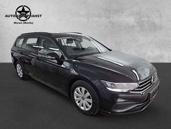 Deep black perleffekt (metallic) Gebraucht 2022 VW Passat Kombi | 19.990 € (Superpreis)