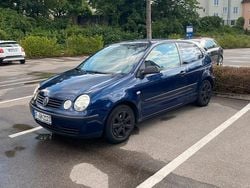 Blau Gebraucht 2004 VW Polo Kleinwagen | 700 € (Guter Preis)
