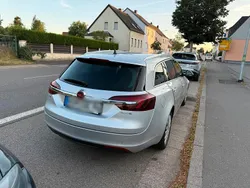 Grün Gebraucht 2014 Opel Insignia Kombi | 5.500 € (Fairer Preis)