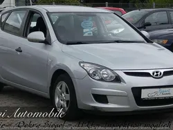 Silber Gebraucht 2010 Hyundai i30 Classic Limousine | 3.800 € (Fairer Preis)