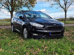 Schwarz Gebraucht 2018 Ford Focus Kombi | 7.999 € (Superpreis)