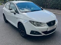 Weiß Gebraucht 2010 Seat Ibiza Limousine | 2.300 € (Fairer Preis)