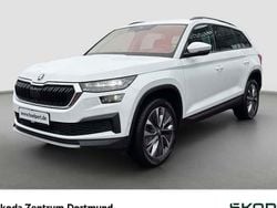 Weiß Gebraucht 2022 Skoda Kodiaq Tour SUV | 31.526 € (Guter Preis)