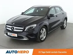 Schwarz Gebraucht 2015 Mercedes GLA180 Urban SUV | 19.770 € (Fairer Preis)