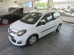 Weiß Gebraucht 2014 Renault Twingo Expression Kleinwagen | 2.950 € (Guter Preis)