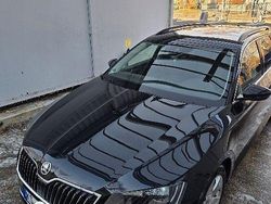 Schwarz Gebraucht 2018 Skoda Superb Ambition Kombi | 15.500 € (Fairer Preis)