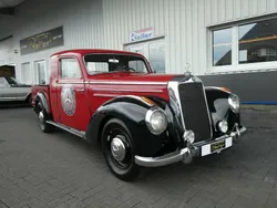 Rot Gebraucht 1951 Mercedes 220 Limousine | 69.900 €
