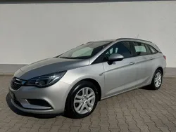 Silber Gebraucht 2018 Opel Astra Edition Kombi | 8.800 € (Fairer Preis)