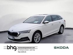 Weiß Gebraucht 2023 Skoda Octavia Style Kombi | 27.460 € (Fairer Preis)