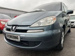 Grau Gebraucht 2006 Peugeot 807 Platinum Van / Kleinbus | 1.990 € (Fairer Preis)