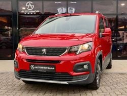 Rot Gebraucht 2019 Peugeot Rifter Allure Van / Kleinbus | 14.600 € (Guter Preis)