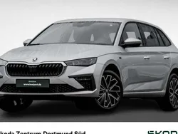 Brillantsilber metallic Neu 2025 Skoda Scala Tour Kleinwagen | 28.190 € (Etwas zu teuer)