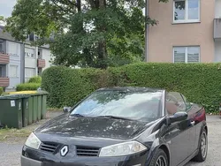 Schwarz Gebraucht 2005 Renault Mégane Cabriolet Cabrio | 1.450 € (Fairer Preis)