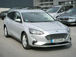Silber Gebraucht 2020 Ford Focus Kombi | 11.400 € (Guter Preis)