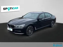 Schwarz Gebraucht 2017 BMW 730 Shadowline Limousine | 39.900 € (Etwas zu teuer)