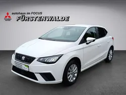 Weiß Gebraucht 2023 Seat Ibiza Style Limousine | 16.990 € (Fairer Preis)