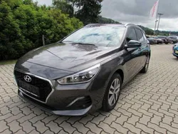 Grau Gebraucht 2019 Hyundai i30 YES! Kombi | 9.990 € (Guter Preis)