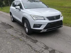 Weiß Gebraucht 2018 Seat Ateca Style SUV | 22.500 € (Etwas zu teuer)