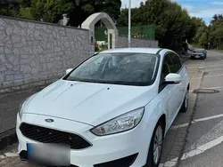 Weiß Gebraucht 2017 Ford Focus Kombi | 8.500 € (Superpreis)