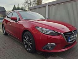 Rot Gebraucht 2016 Mazda 3 Nakama Limousine | 7.400 € (Guter Preis)