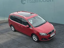 Rot Gebraucht 2022 Seat Alhambra XCELLENCE Van / Kleinbus | 31.800 € (Fairer Preis)