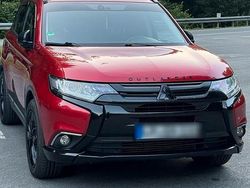 Rot Gebraucht 2015 Mitsubishi Outlander SUV | 12.950 €
