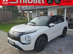 Kristallschwarz / sterlingsi Gebraucht 2025 Mitsubishi Outlander P-HEV Top SUV | 49.900 €