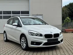 Weiß Gebraucht 2014 BMW 218 Active Tourer Basis Van / Kleinbus | 8.750 € (Guter Preis)