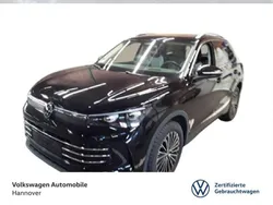 Deep black perleffekt Gebraucht 2024 VW Tiguan Elegance SUV | 42.790 € (Teuer)