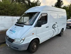 Weiß Gebraucht 2001 Mercedes Sprinter Van | 8.900 €