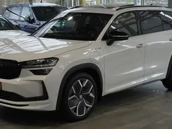 Weiß Neu 2025 Skoda Kodiaq SportLine SUV | 54.791 € (Etwas zu teuer)
