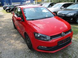 Rot Gebraucht 2015 VW Polo Trendline Kleinwagen | 6.290 € (Guter Preis)