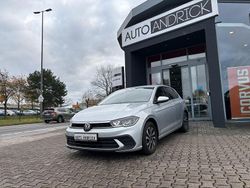 Silber Gebraucht 2023 VW Polo Active Kleinwagen | 15.490 € (Fairer Preis)