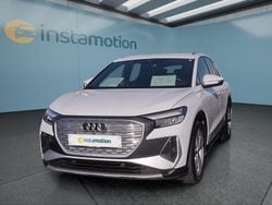 Weiß Gebraucht 2022 Audi Q4 e-tron S-Line SUV | 34.599 € (Etwas zu teuer)