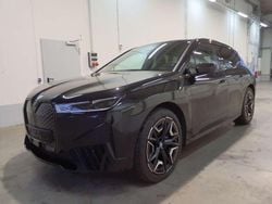 Black sapphire metallic Gebraucht 2023 BMW iX Sport Line SUV | 48.200 € (Guter Preis)