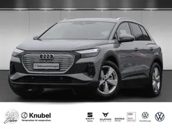 Grau Gebraucht 2024 Audi Q4 e-tron Sport SUV | 43.880 €