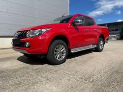 Rot Gebraucht 2018 Mitsubishi L200 Plus Abholung | 18.088 € (Guter Preis)