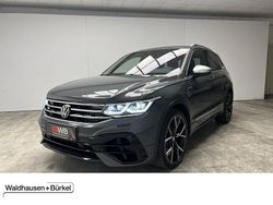 Delfingrau (metallic) Gebraucht 2023 VW Tiguan R SUV | 54.500 €
