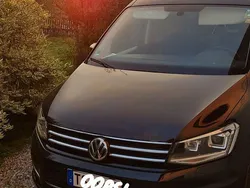 Schwarz Gebraucht 2016 VW Caddy Highline Van / Kleinbus | 16.299 € (Fairer Preis)