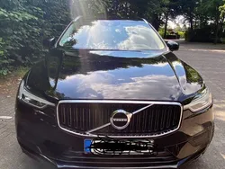 Schwarz Gebraucht 2018 Volvo XC60 Momentum SUV | 19.500 €
