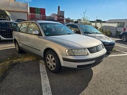 Silber Gebraucht 2000 VW Passat Comfortline Kombi | 790 € (Guter Preis)