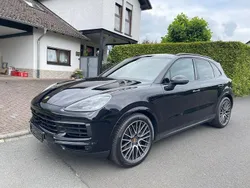 Schwarz Gebraucht 2019 Porsche Cayenne SUV | 52.900 € (Etwas zu teuer)