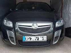 Schwarz Gebraucht 2012 Opel Insignia OPC Limousine | 17.999 €