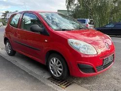 Rot Gebraucht 2008 Renault Twingo Kleinwagen | 999 €