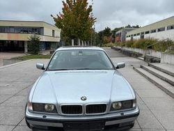 Grau Gebraucht 1997 BMW 735 Limousine | 5.500 € (Guter Preis)