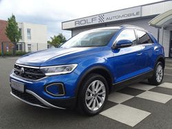 Ravennablau metallic Gebraucht 2023 VW T-Roc Life SUV | 26.980 € (Guter Preis)
